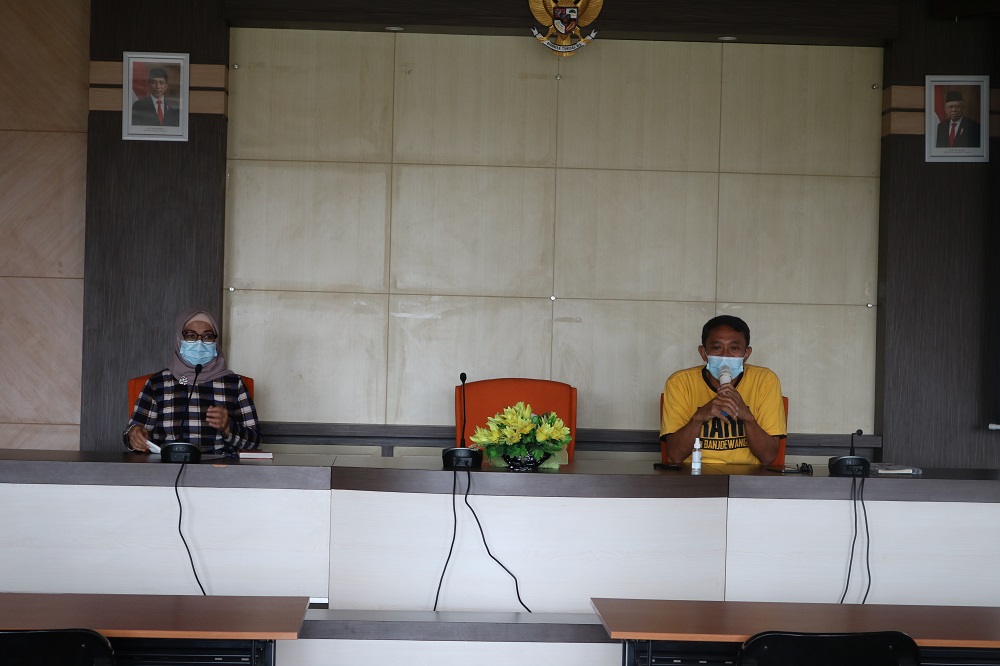 Rapat Staf